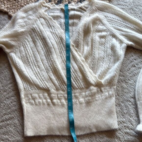 Season Ecru Sweater Knit Faux Wrap Sweater S/M - Picture 15 of 17